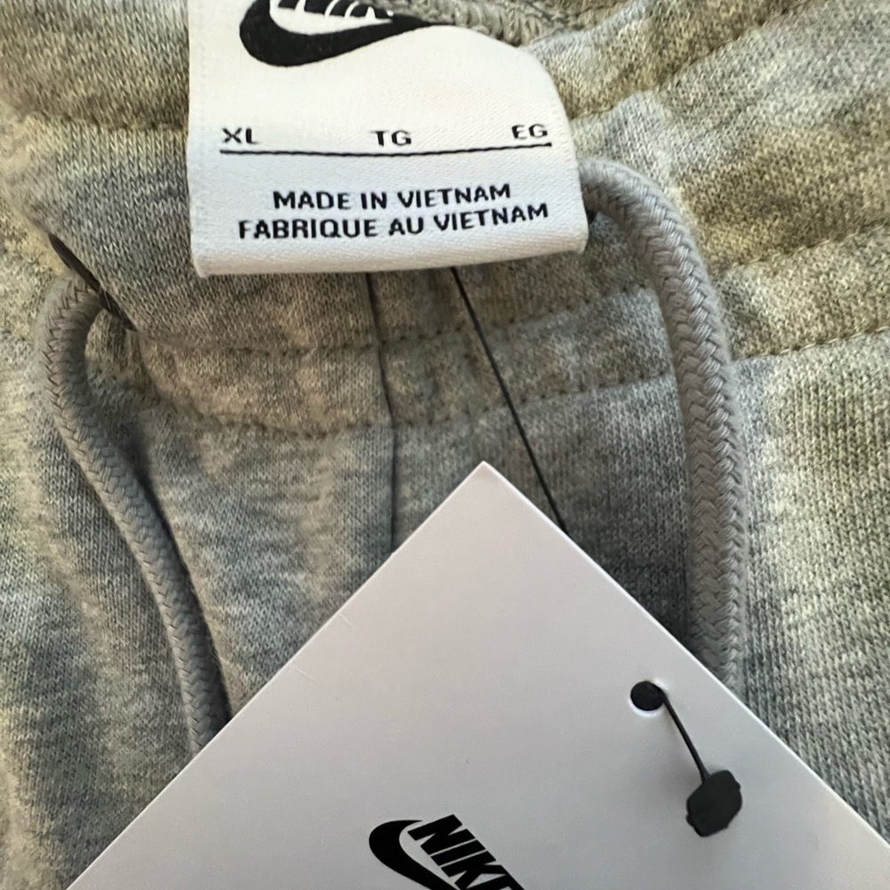 Nike Sportswear Women's Club Fleece Mid-Rise Joggers - Picture 8 of 14